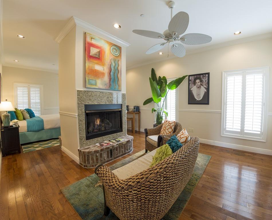 The Almanett Hotel & Bistro Gulfport Δωμάτιο φωτογραφία
