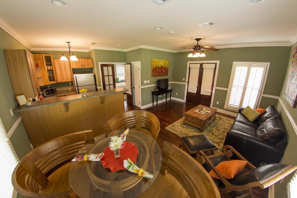 The Almanett Hotel & Bistro Gulfport Δωμάτιο φωτογραφία